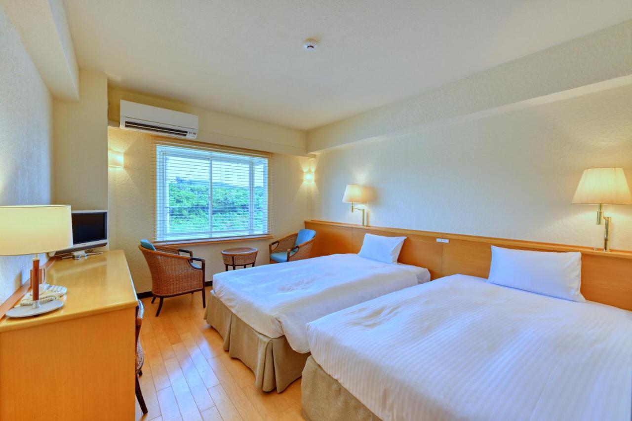 Beach Hotel Sunshine Ishigakijima Ishigaki  Exterior photo